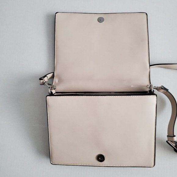 Zara Pink Flower Crossbody Bag - Picture 6 of 9